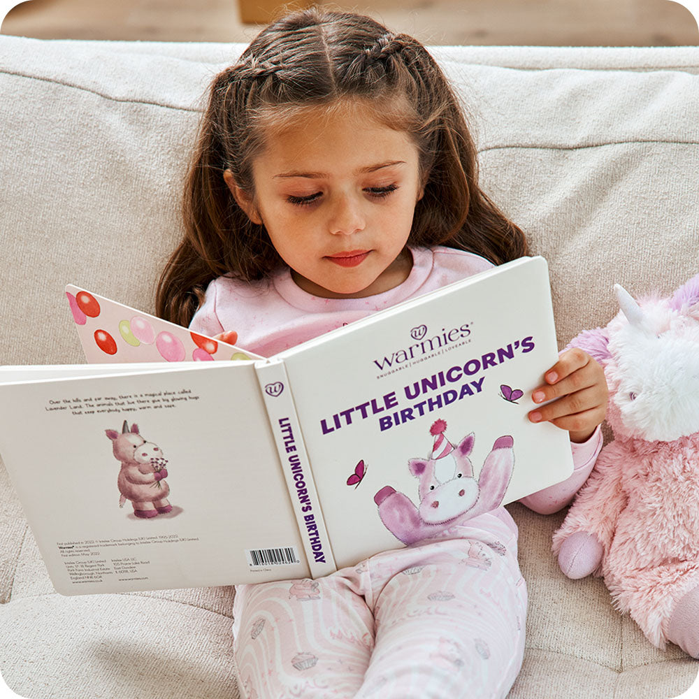 Little Unicorn's Birthday Board Book - Daily Set